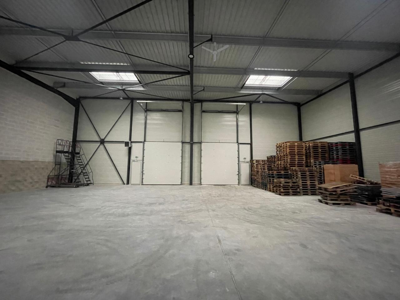 Local d'activité Flins-sur-Seine 762m² Location local d'activité Flins-sur-Seine Yvelines OLACT2317034 6